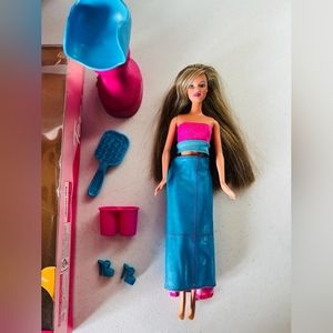 Vintage barbie doll Teresa salon surprise